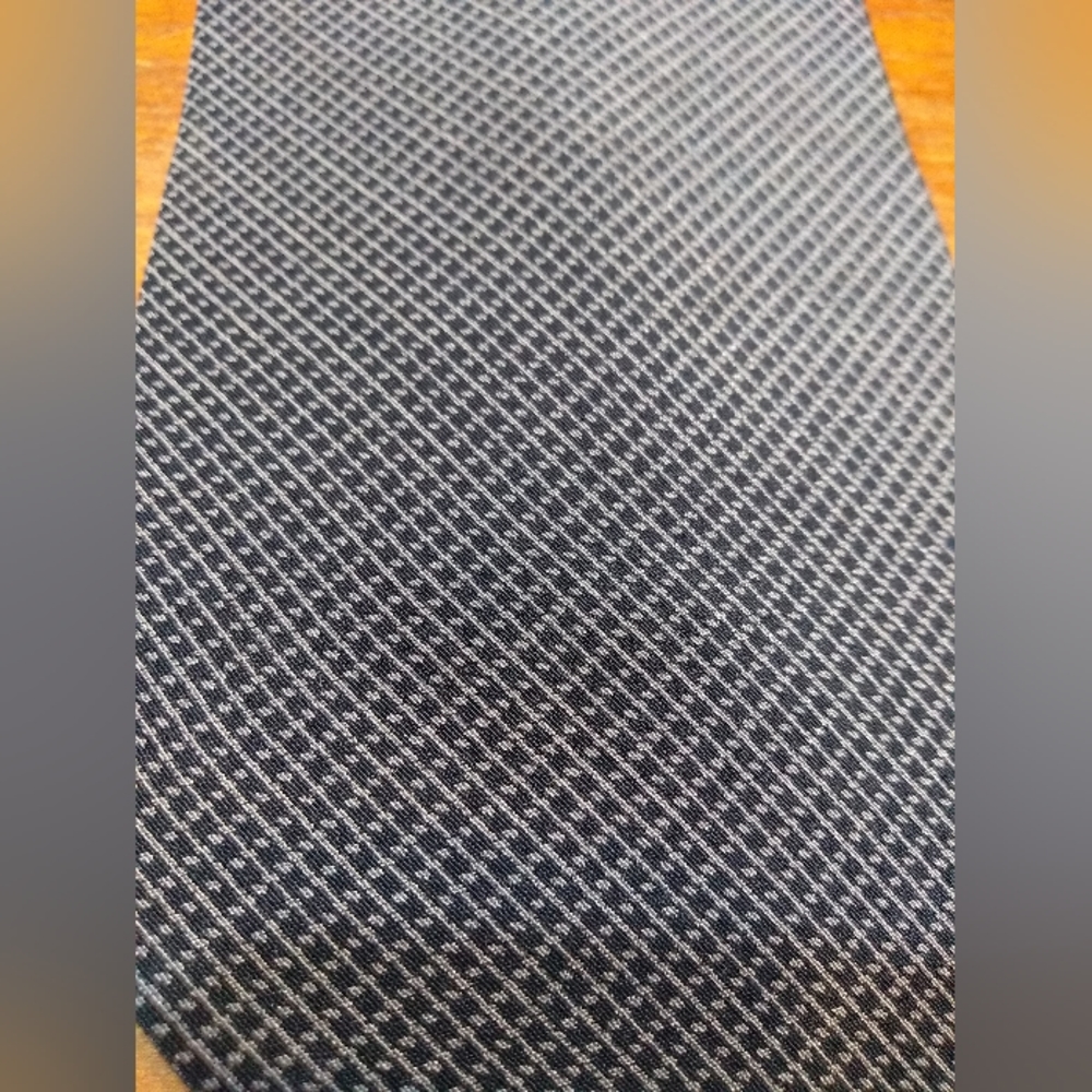 Giorgio Armani Tie, Blue & Grey Micro Check Pattern, 100% Silk, Made in … - Picture 8 of 9